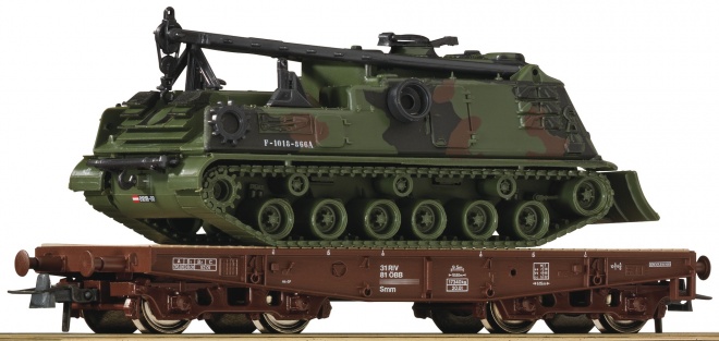 Heavy duty flat car with armored recovery vehicle<br /><a href='images/pictures/Roco/226858.jpg' target='_blank'>Full size image</a>